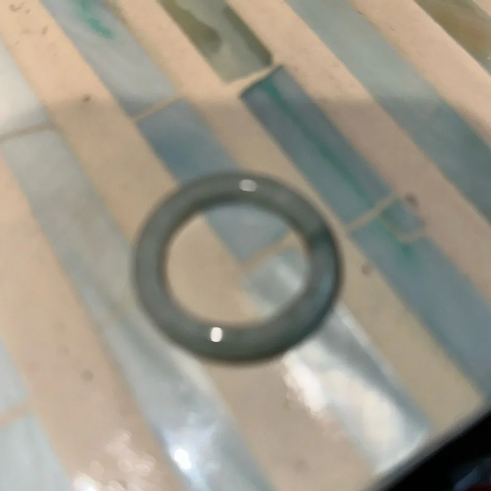 Jade ring large - Picture 2 of 3